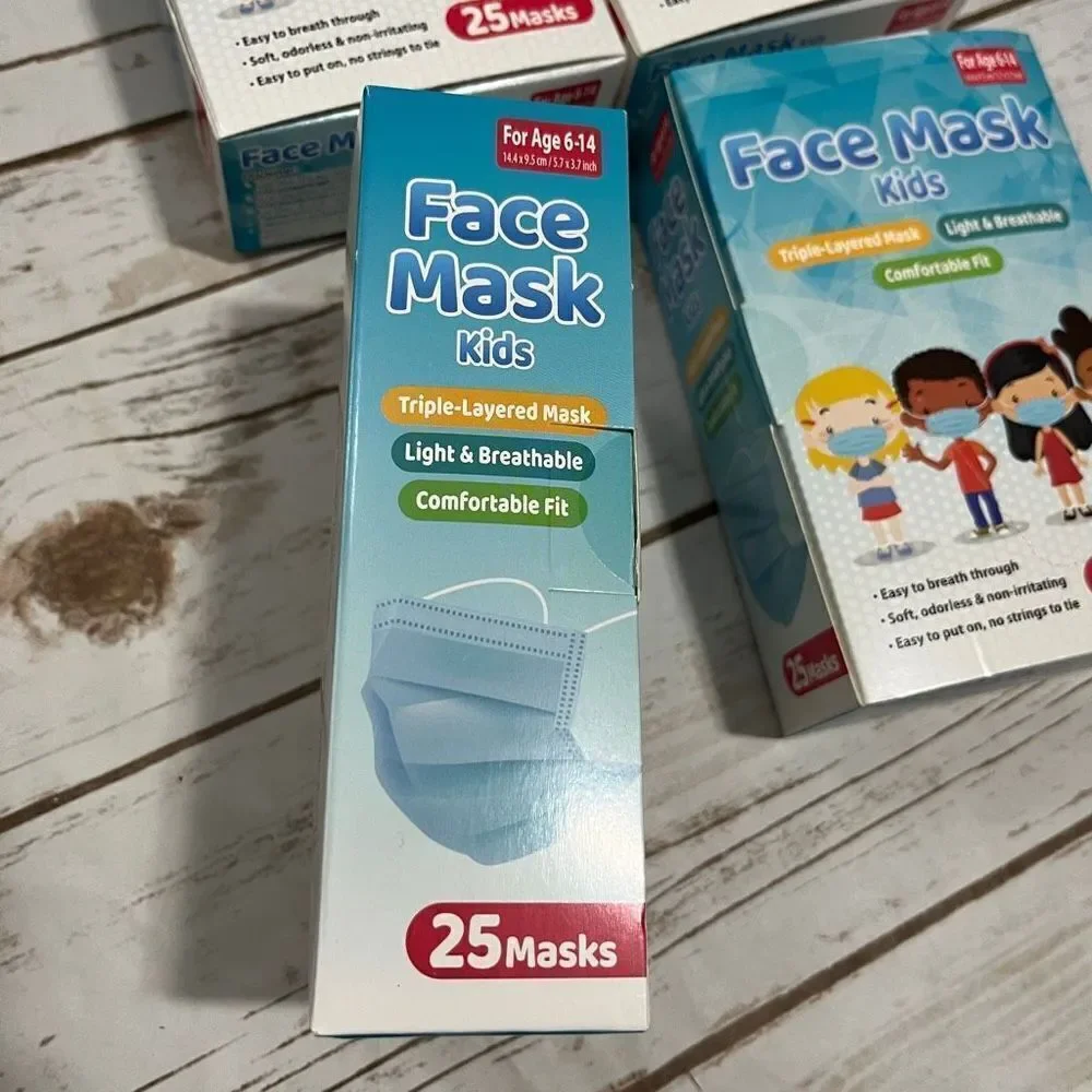 Kids Children’s Face Masks Disposable ages 6-14‎